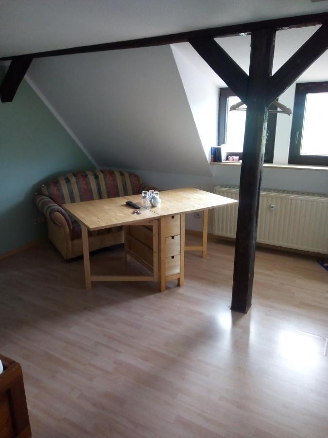 Kleine Ferienwohnung Am Kahlaer Markt Kahla (Thuringia) Exterior foto